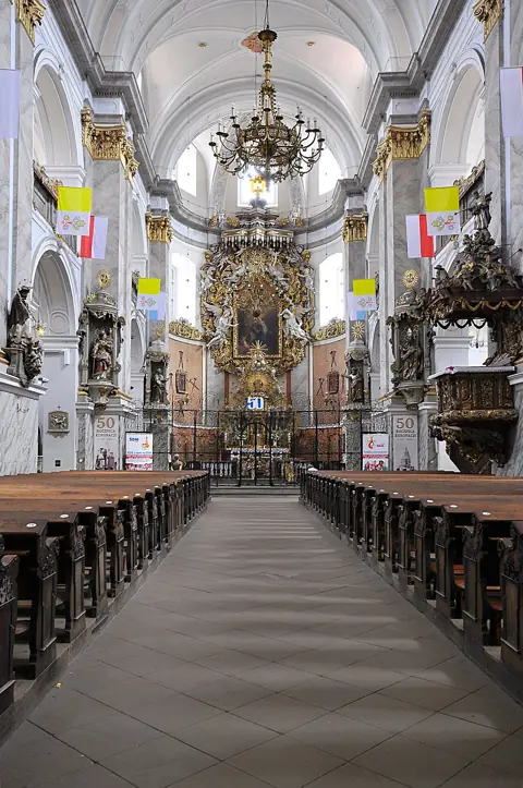 Barokowy ołtarz główny